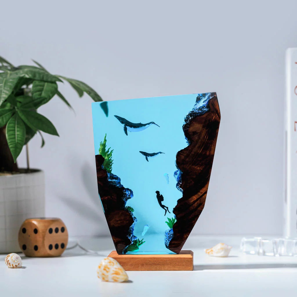 Mom Dad Baby Sea Turtle Divers Epoxy Resin Lamp, Night Light - ArtFIGU