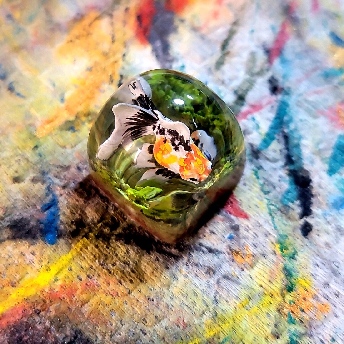 White Gold Fish Artisan Keycaps Epoxy Resin - ArtFIGU