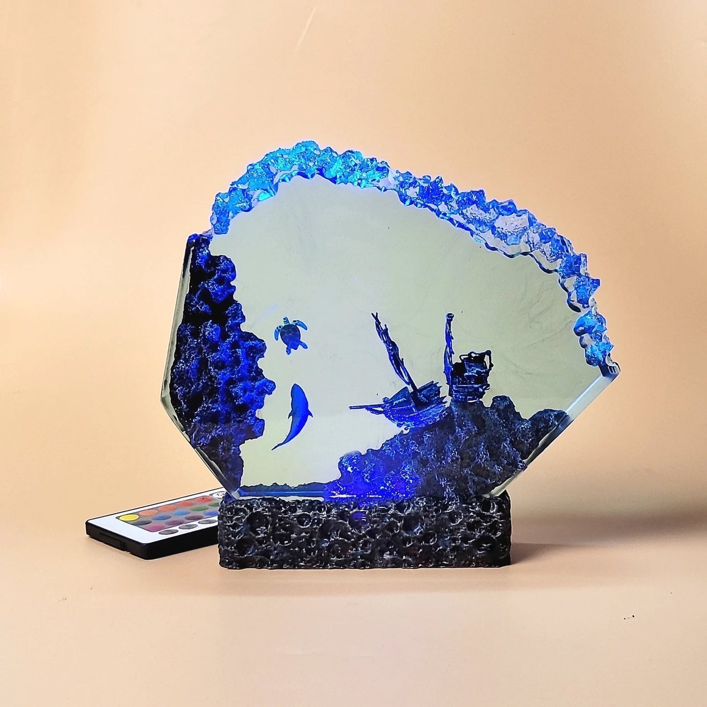 Shark Turtle Shipwreck Undersea Ocean Diorama Epoxy Resin Lamp - ArtFIGU
