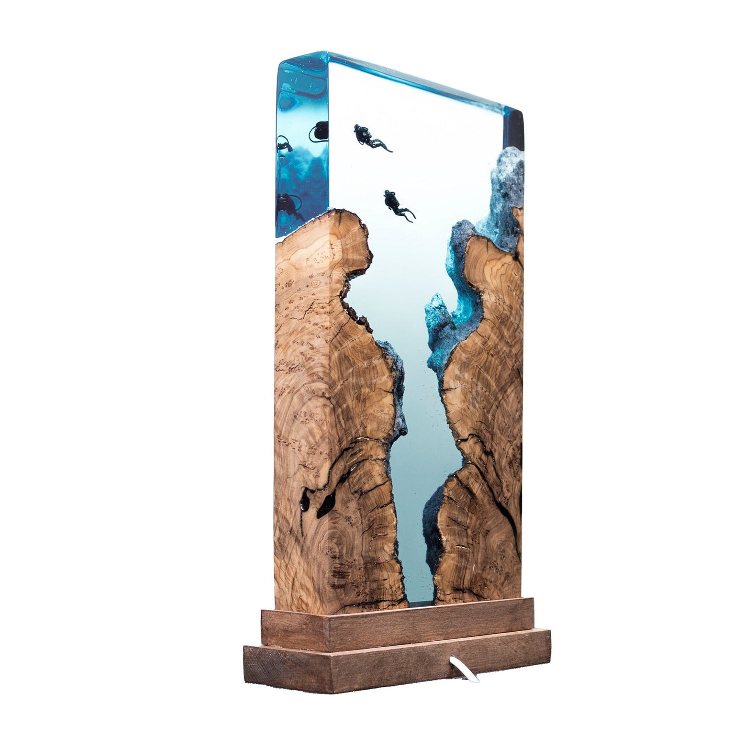 Divers Explore Undersea - High Quality Epoxy Resin Lamps - ArtFIGU
