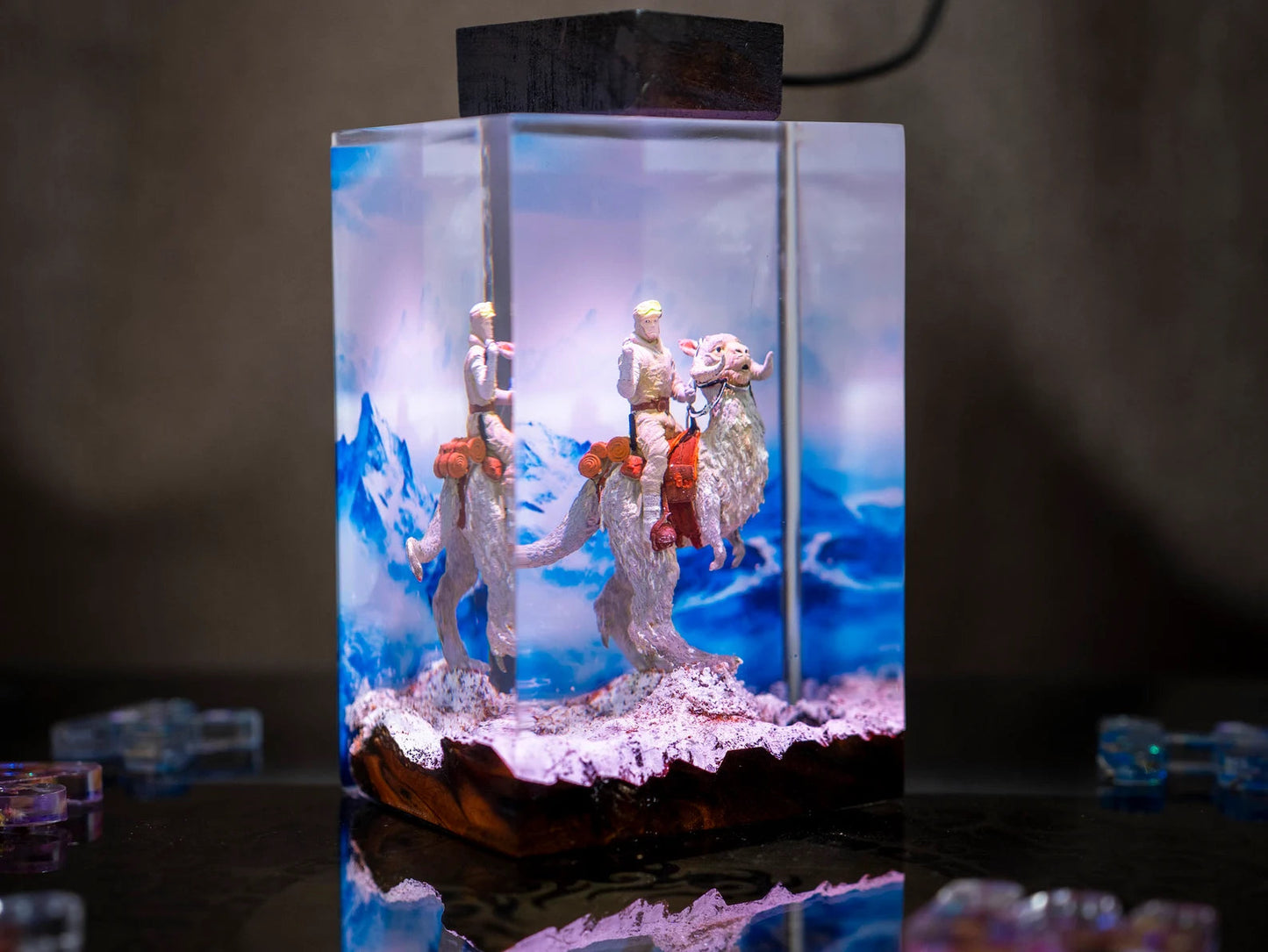 [DE] Star Wars Luke Skywalker Riding Tauntaun