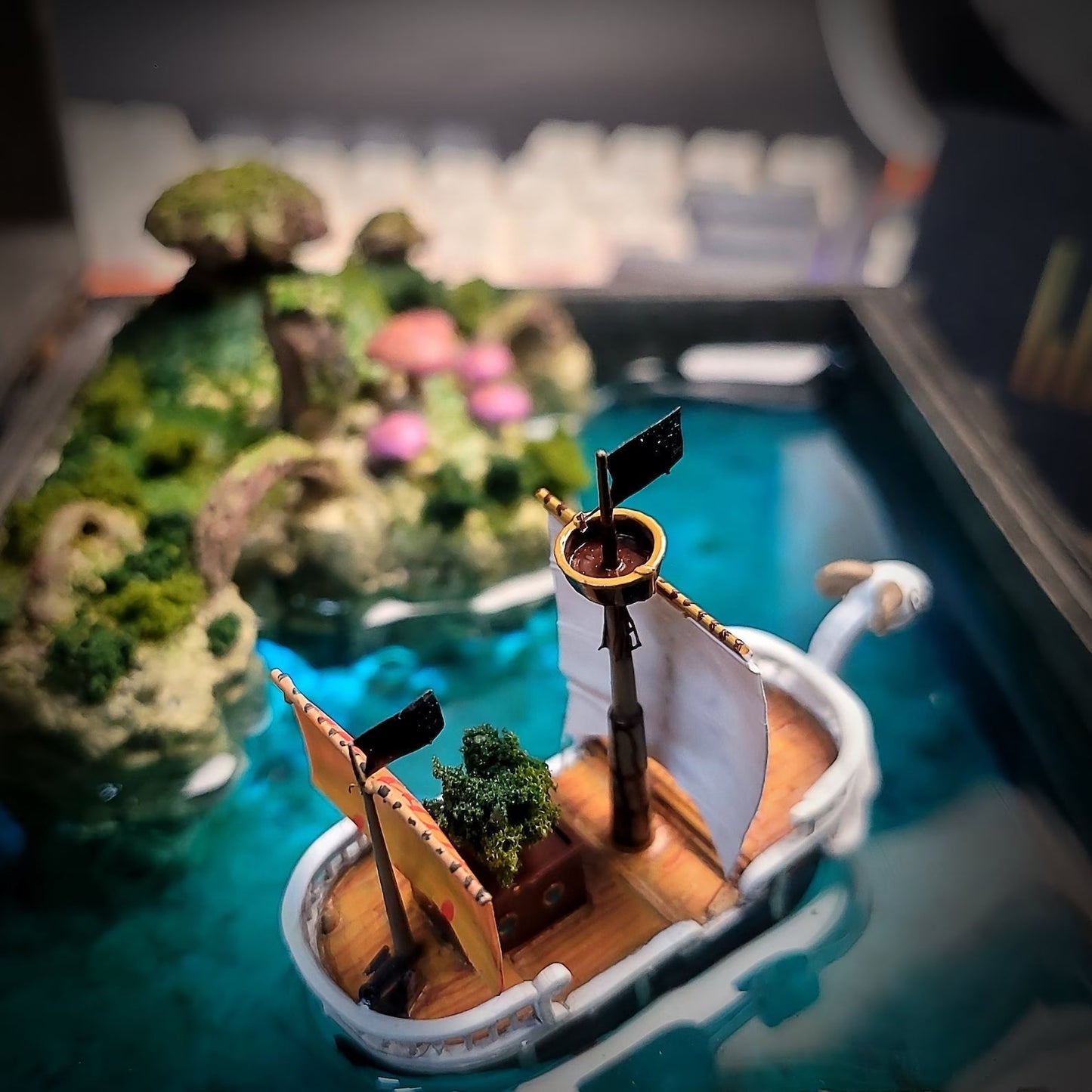 [DE] One Piece Sunny Pirates Going Merry Treasure Mistery Box Gift