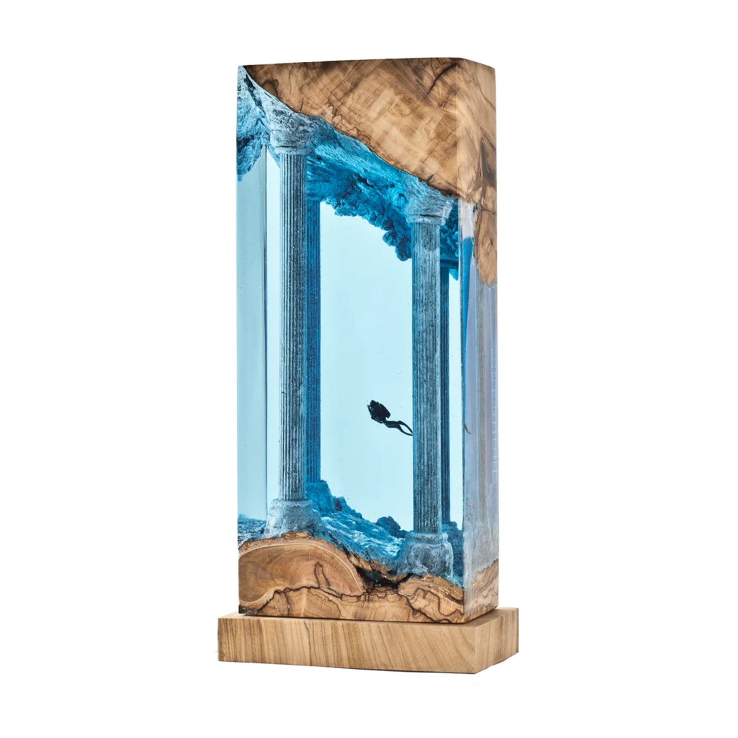Divers Explore Ancient Ruins Undersea - High Quality Epoxy Resin Lamp - ArtFIGU