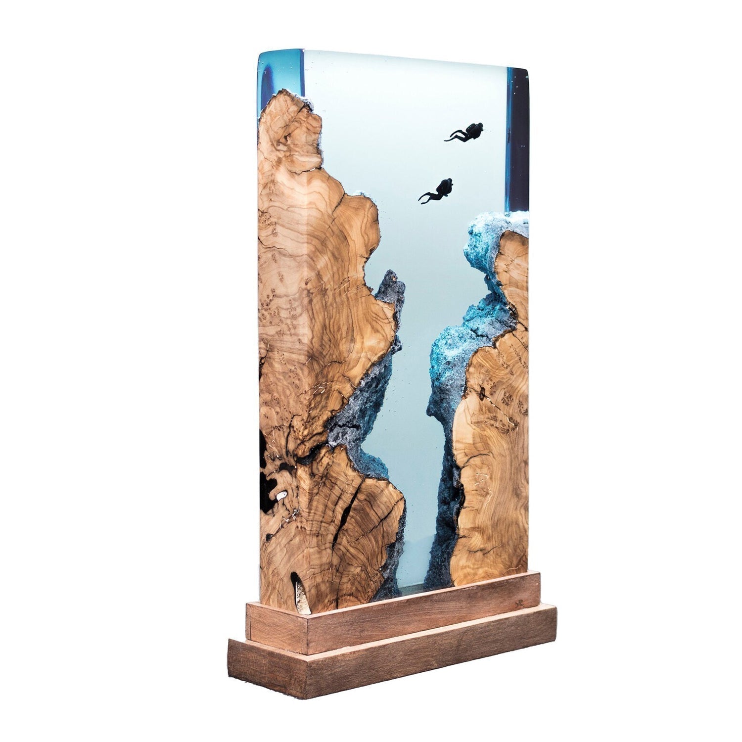 Divers Explore Undersea - High Quality Epoxy Resin Lamps - ArtFIGU