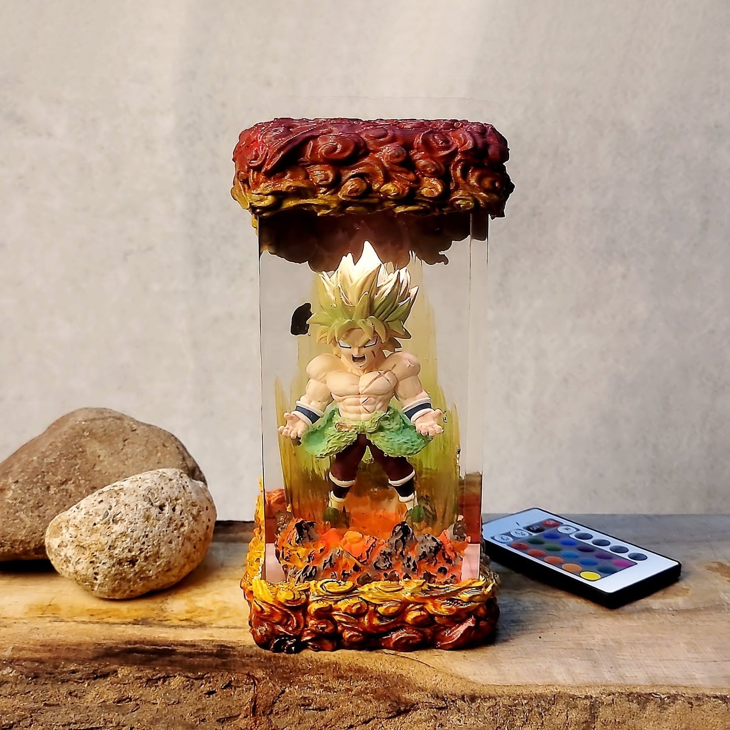 [DE] Dragon Ball Broly Chibi Diorama Wireless Lights
