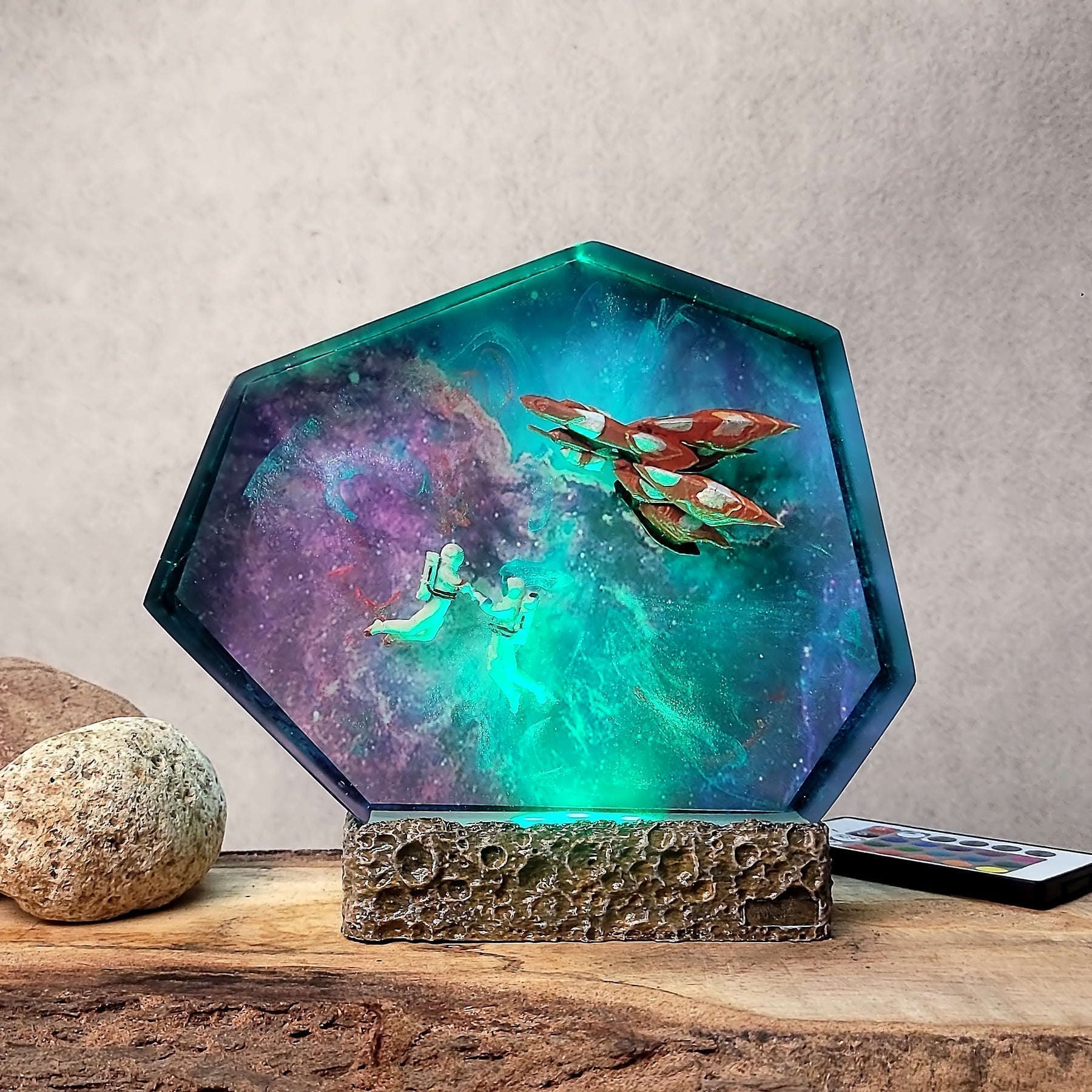 Ragnarok Final Fantasy VIII & Astronauts Galaxy Epoxy Resin Lamp - ArtFIGU