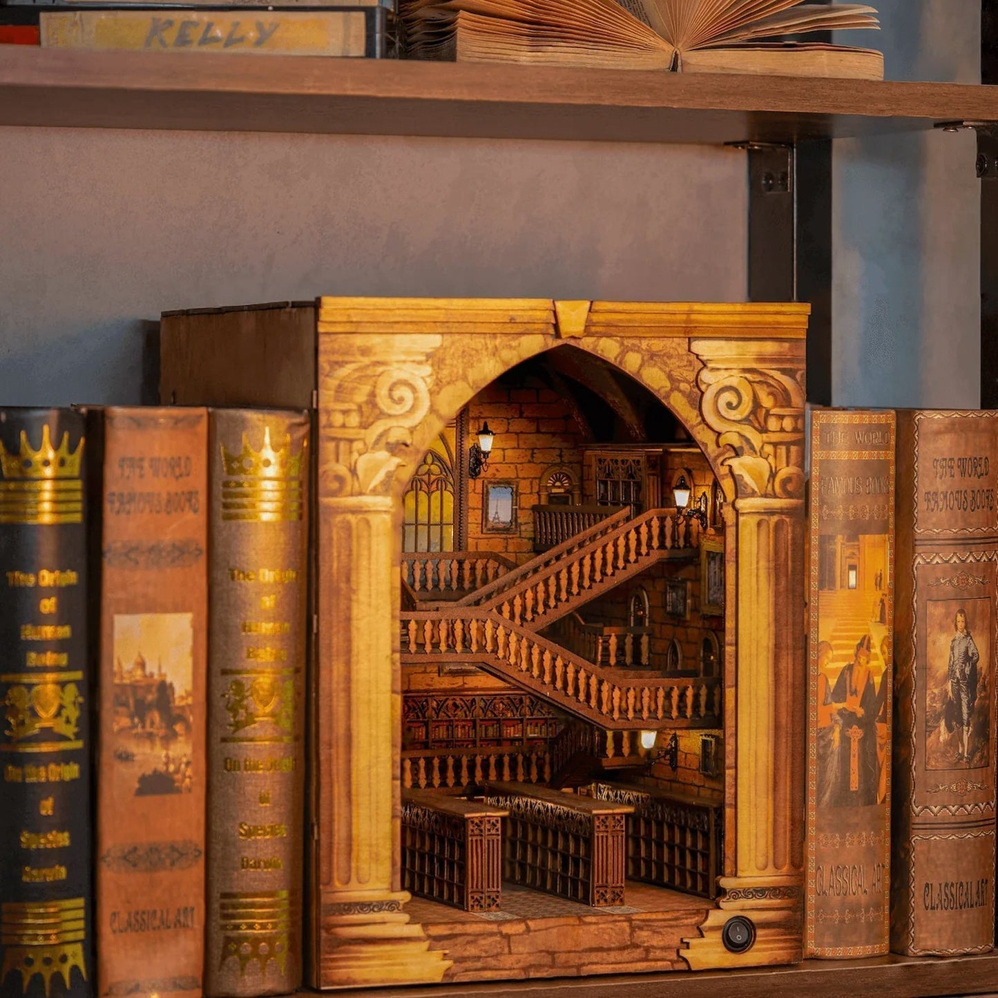 [DE] The Grand Enchanted Hogwarts Library - Book Nook