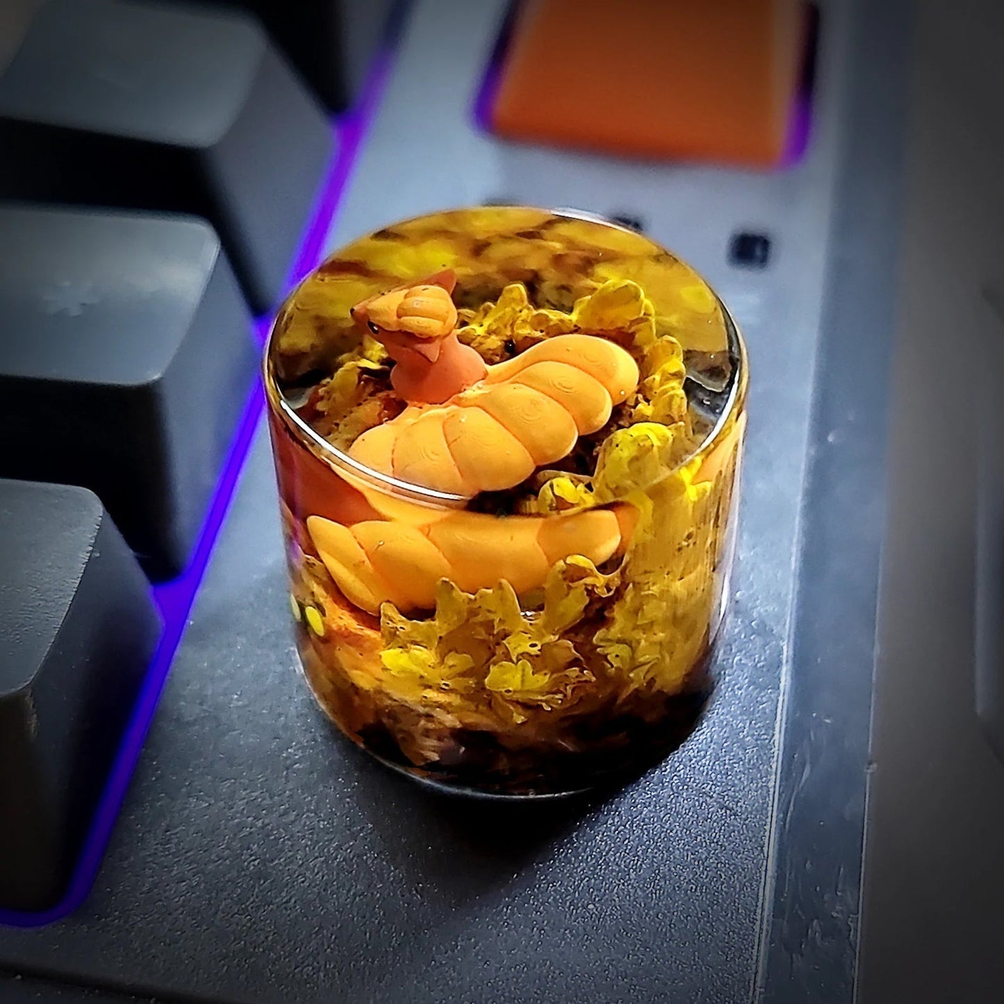 [DE] Pokemon Vupix Keyboard Knob Artisan Keycaps