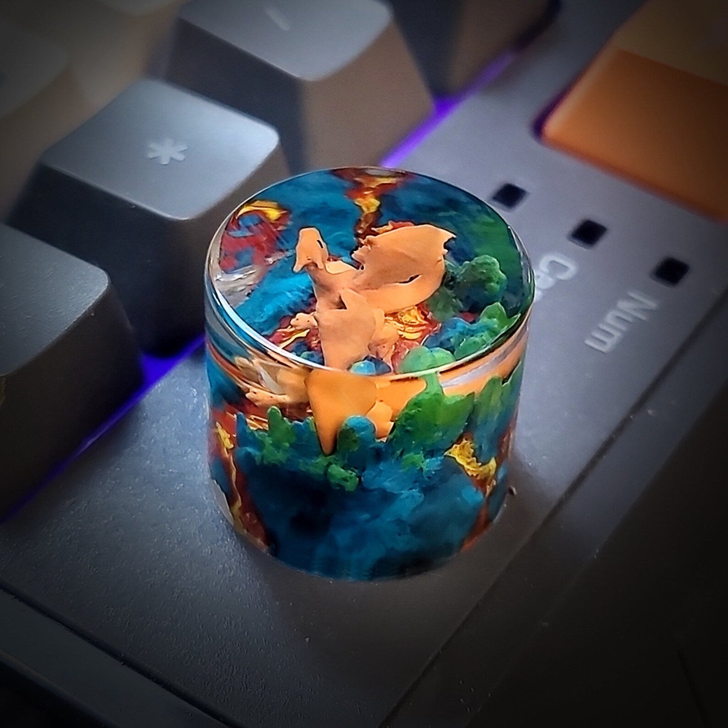 [DE] Pokemon Charizard Keyboard Knob Artisan Keycaps