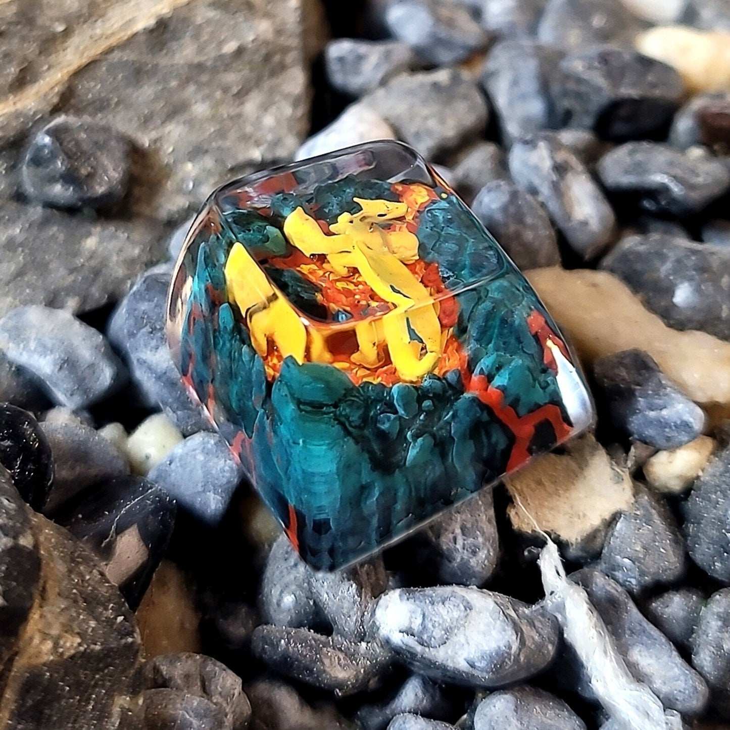 [DE] Pokemon Charizard Artisan Keycaps