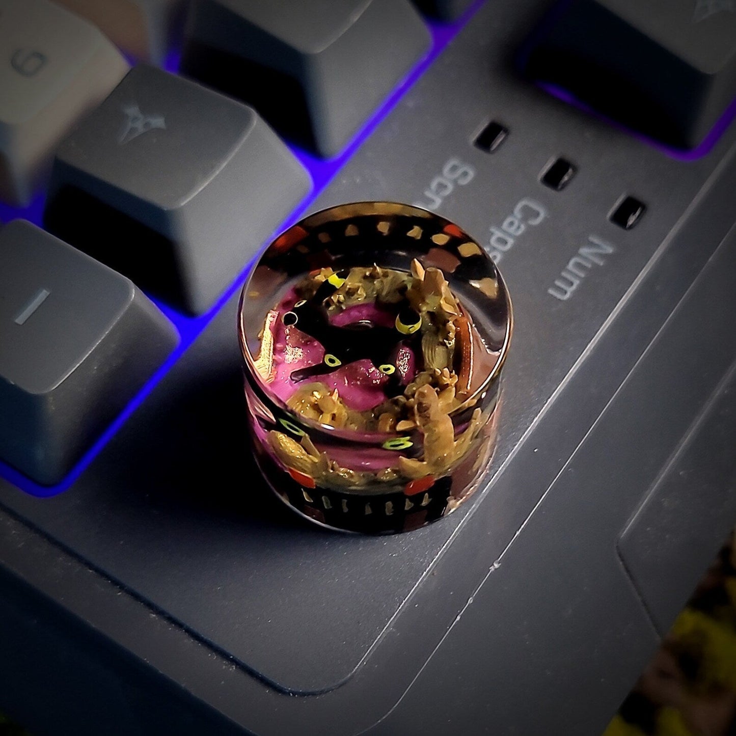 [DE] Pokemon Umbreon Keyboard Knob Artisan Keycaps