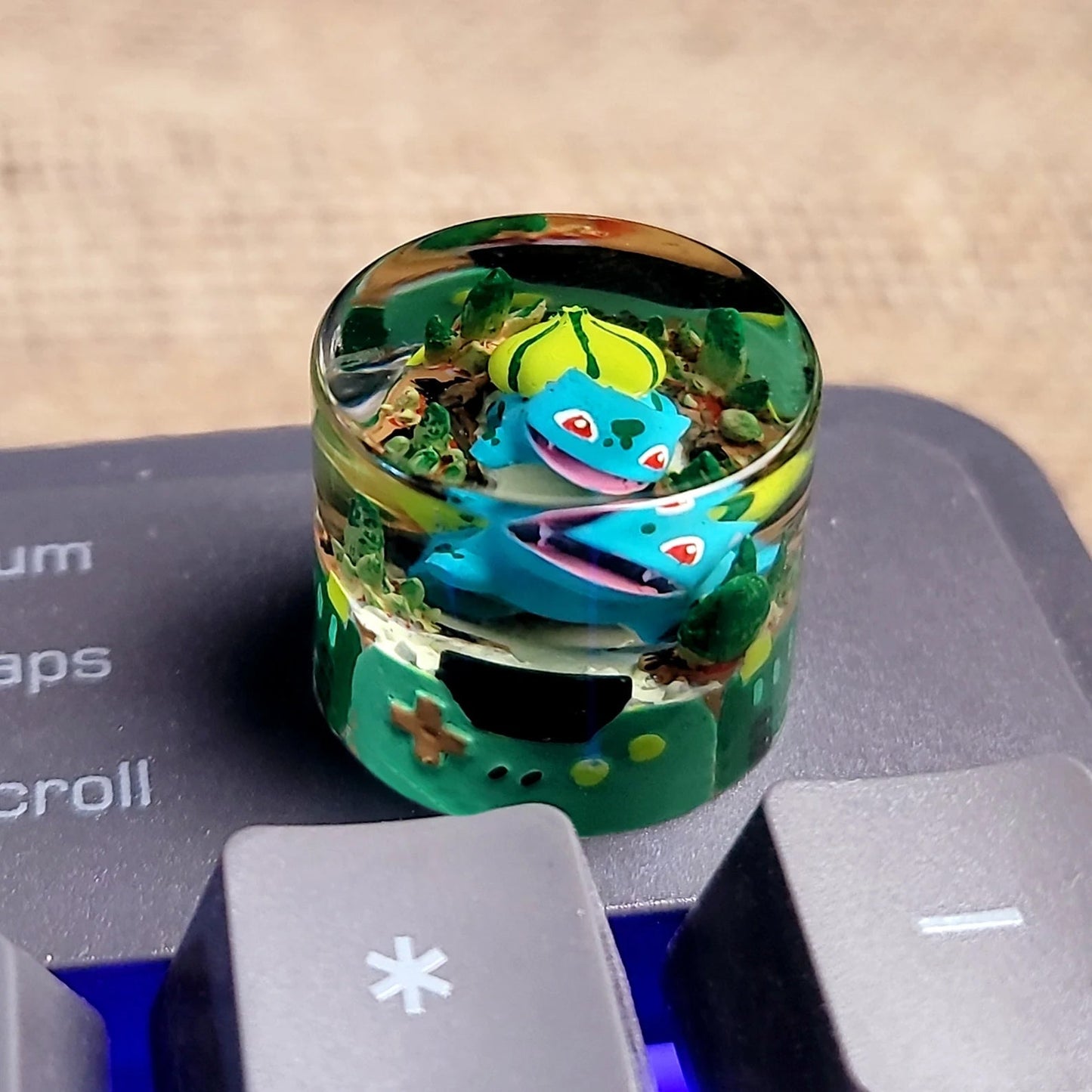 [DE] Pokemon Bulbasaur Fushigidane Keyboard Knob Artisan Keycaps Epoxy Resin