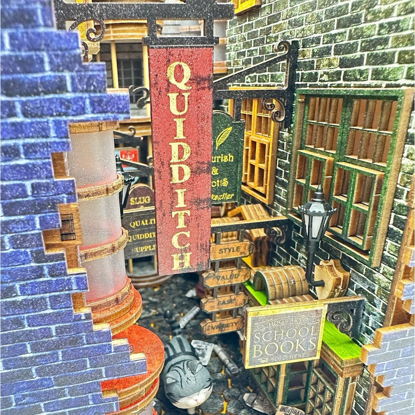 [DE] Magic Alley (3 Storey) - Book Nook