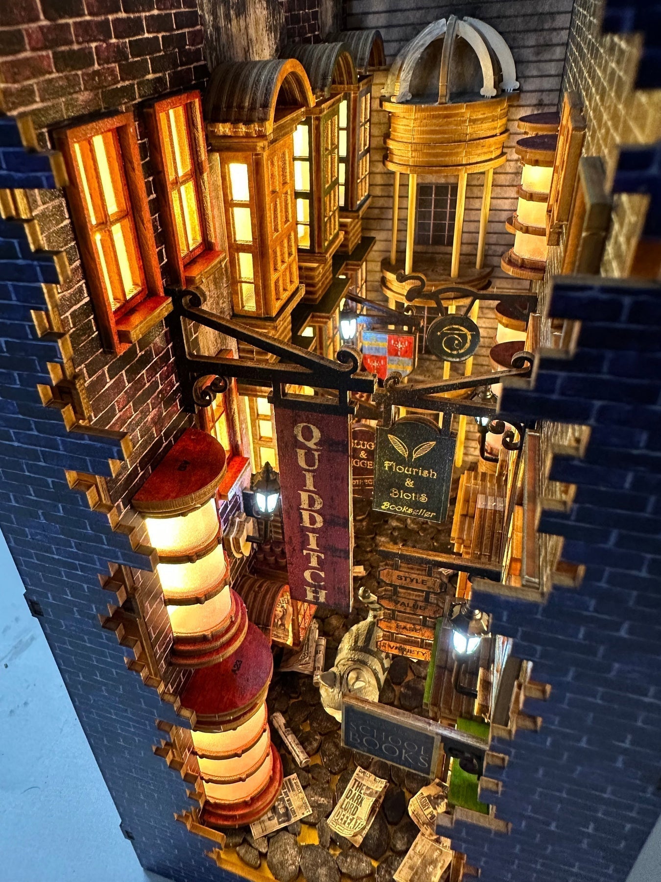 [DE] Magic Alley (3 Storey) - Book Nook