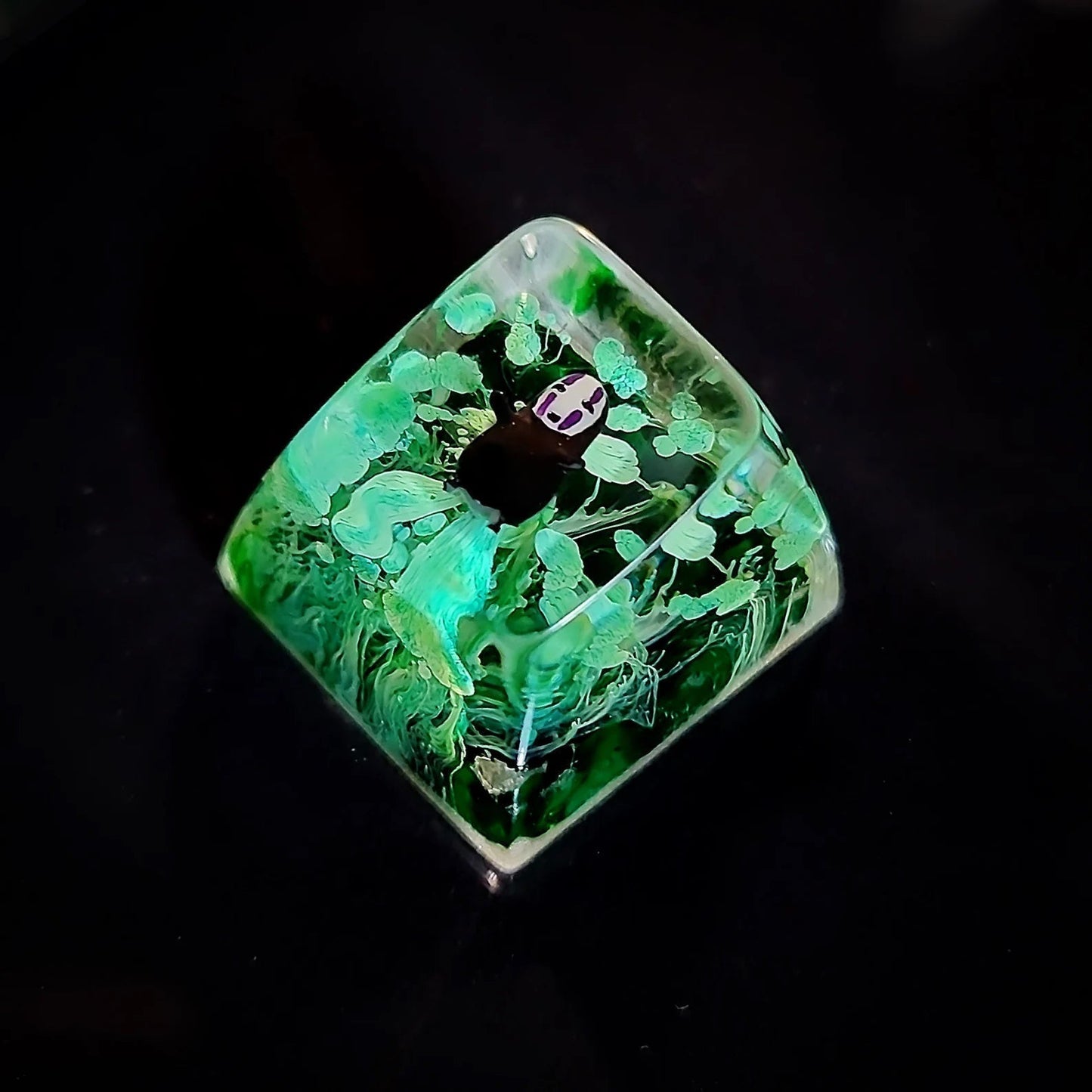[DE] Spirited Away No Face Faceless Artisan Keycaps Epoxy Resin