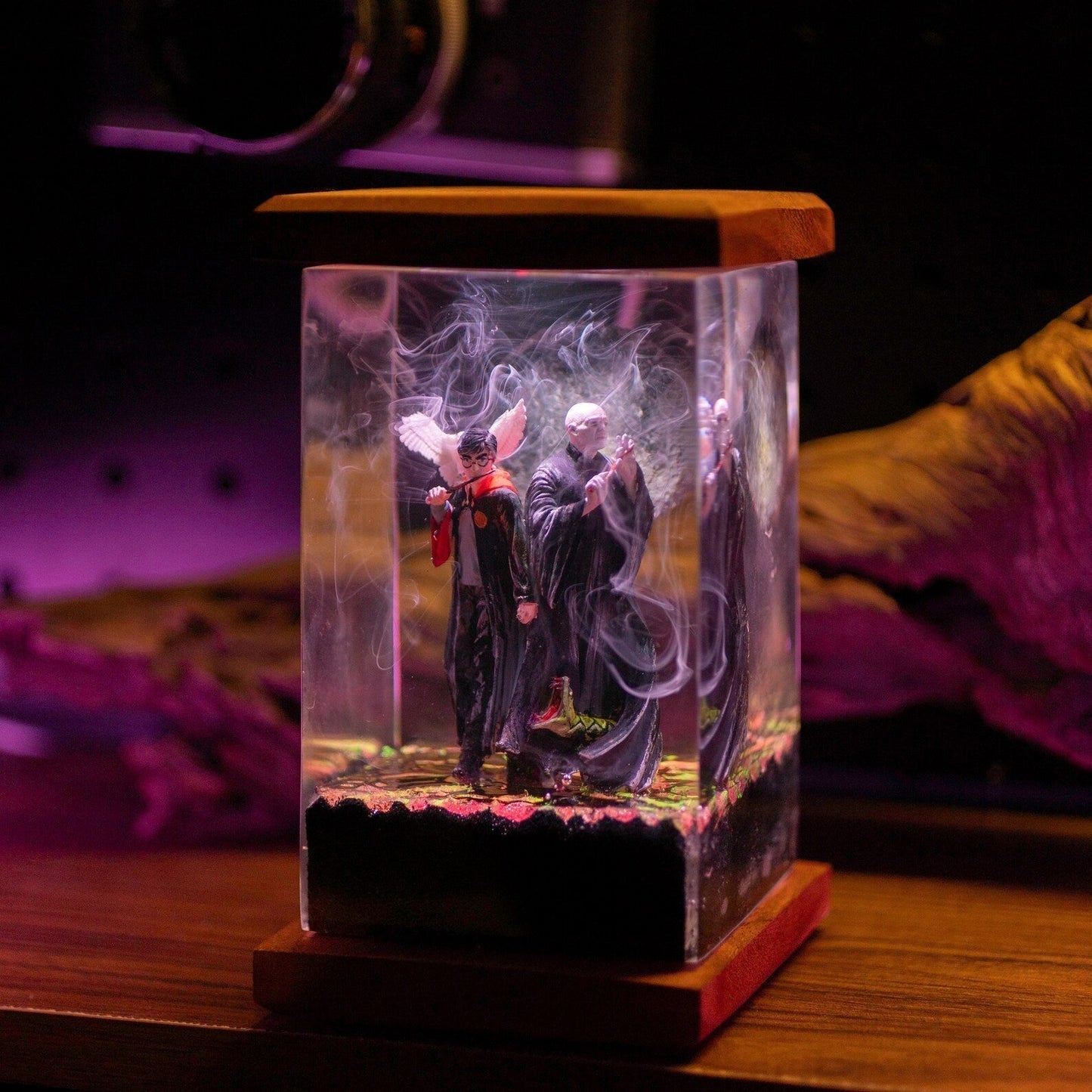 [DE] Harry Potter Voldemort Epoxy Resin Lamp, Night Light