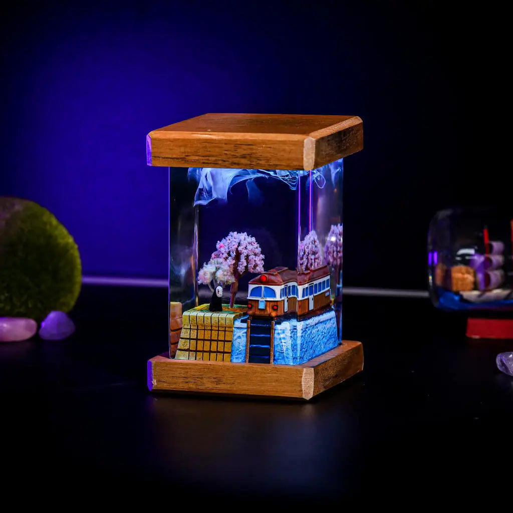 [DE] Spirited Away No Face Faceless Epoxy Resin Lamp, Night Light