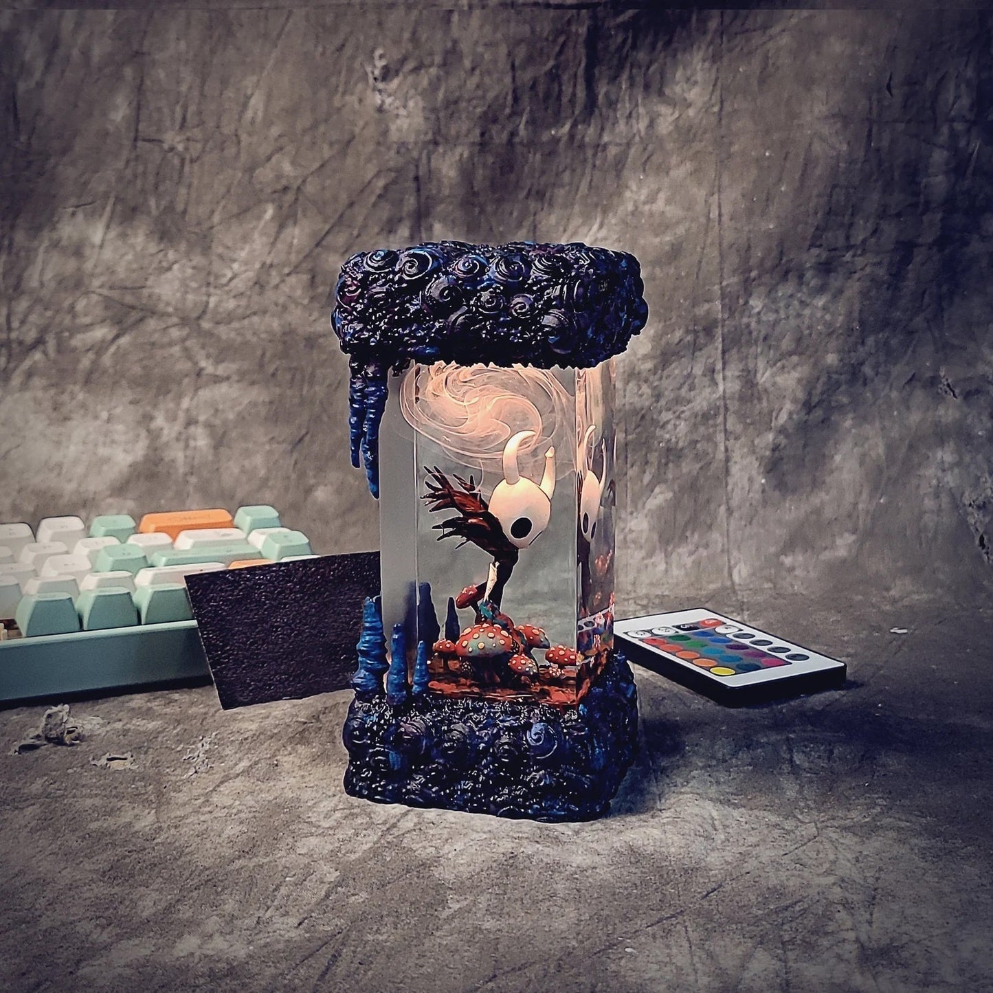 Hollow Knight Diorama Epoxy Resin Lamp - ArtFIGU