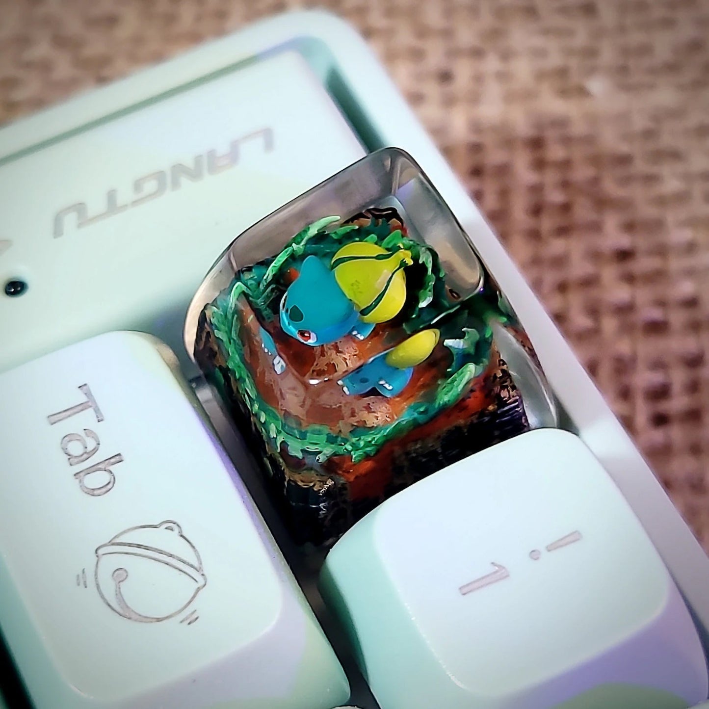 [DE] Pokemon Bulbasaur Artisan Keycaps