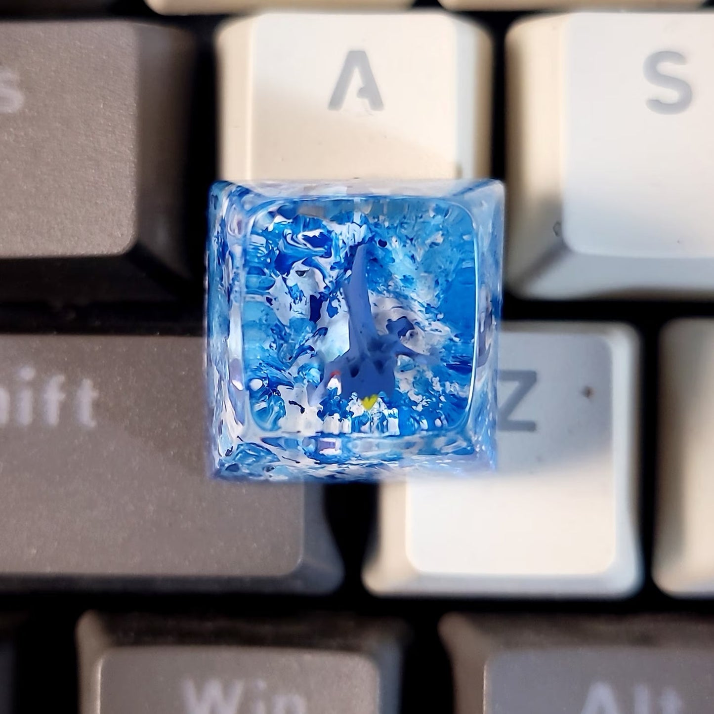 [DE] Pokemon Garchomp Artisan Keycaps