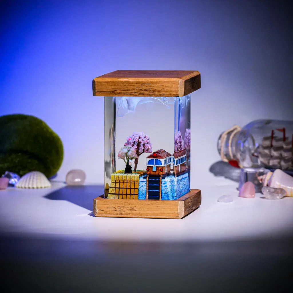 [DE] Spirited Away No Face Faceless Epoxy Resin Lamp, Night Light