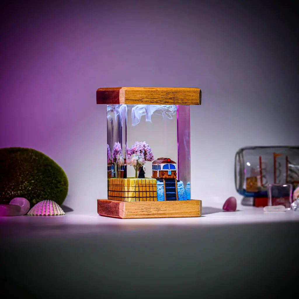[DE] Spirited Away No Face Faceless Epoxy Resin Lamp, Night Light