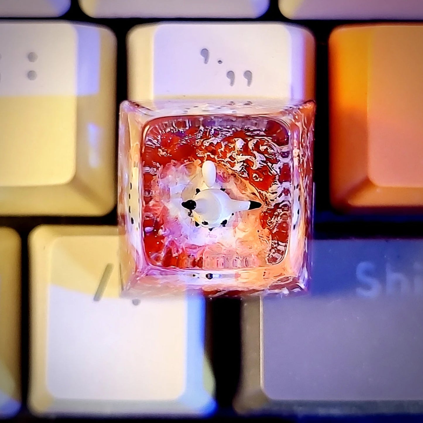 [DE] Pokemon Mimikyu Artisan Keycaps